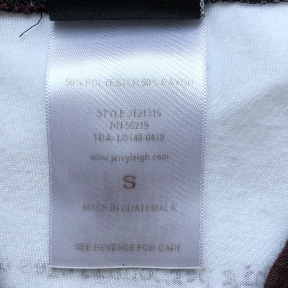 Modern Lux Conversation Starter T-Shirt - Picture 4 of 6